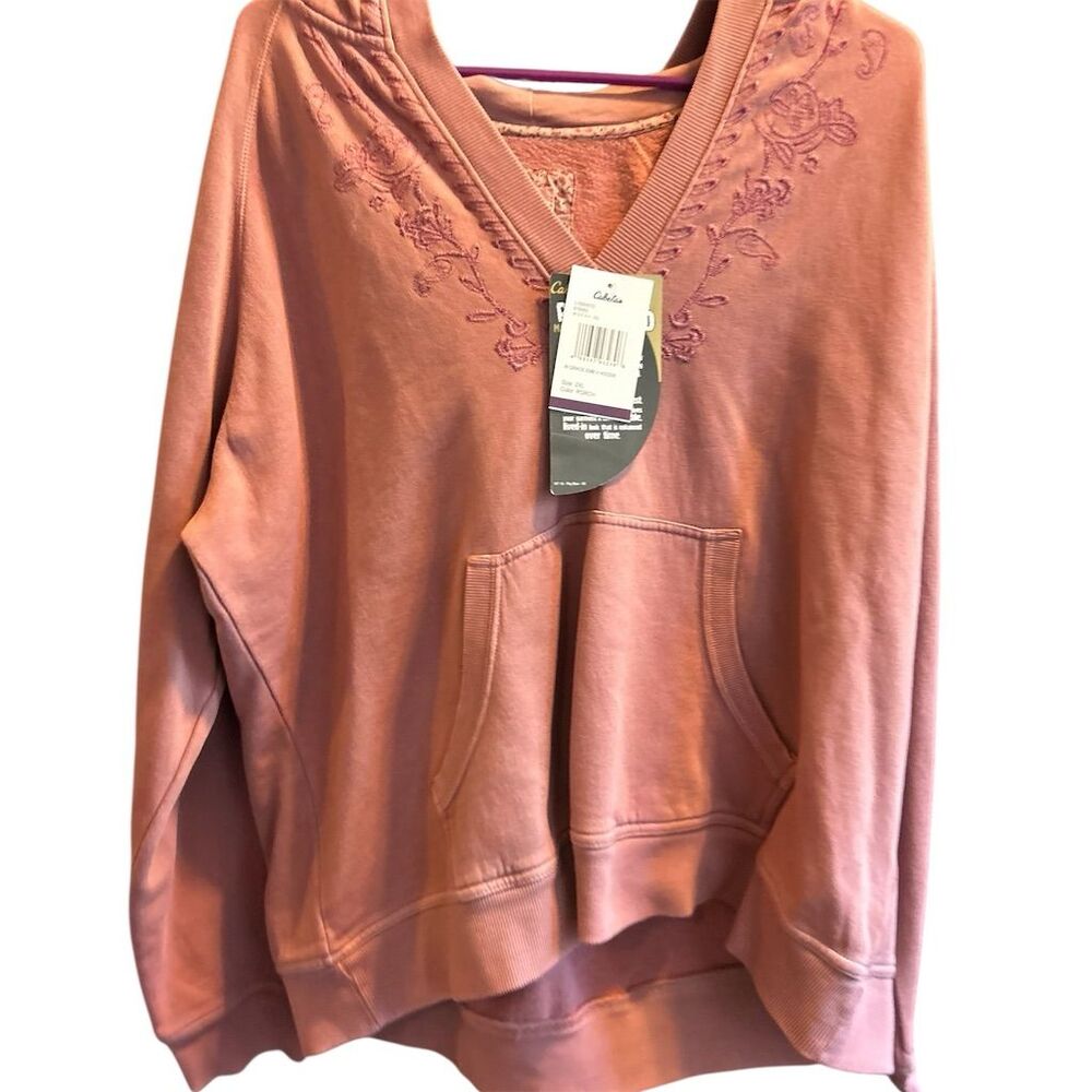Cabela's Dusty Rose Embroidered V-Neck Pullover Sweater